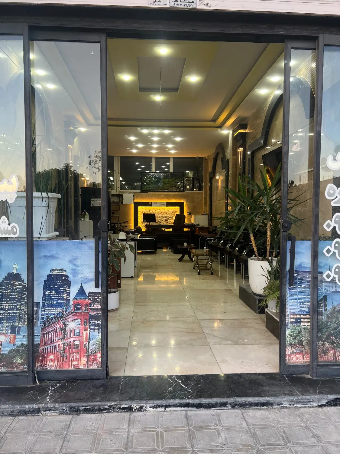 توس ۳۳ مغازه ۳۵ متری روبروی فضای سبز