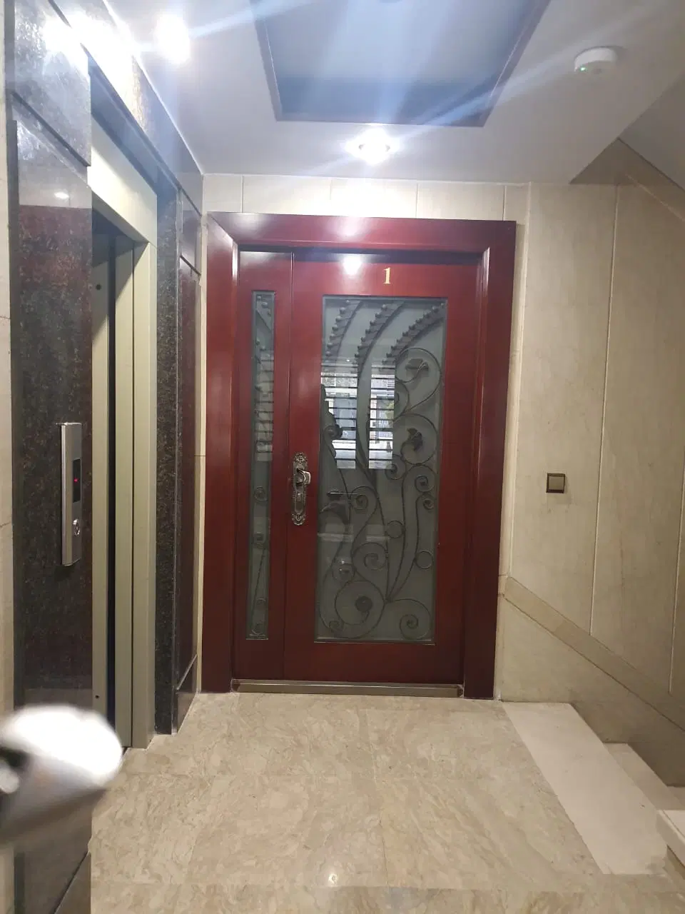 فروش فوری ملک سعادت آباد
