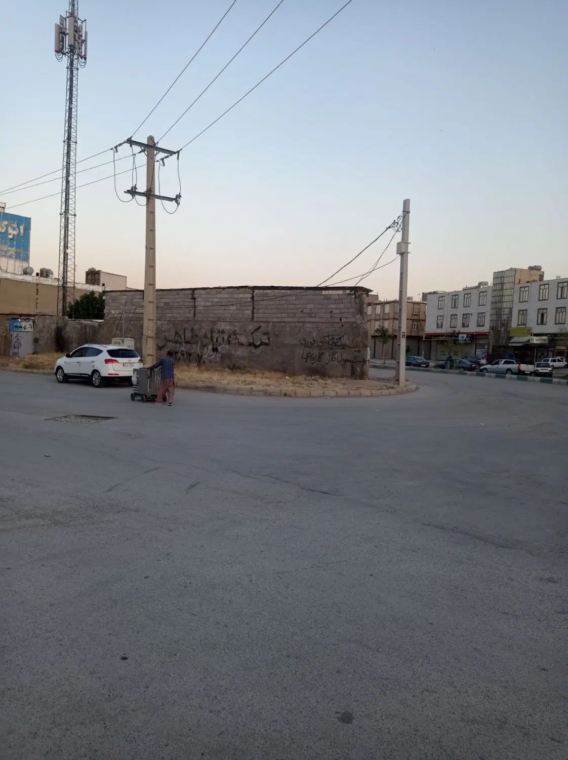 مغازه ۱۰۰ متری ، فدک ، اریاشهر،بسیج،رسالت