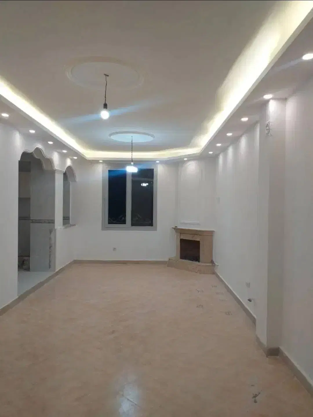 ۵۰ متری ارغوان هشتم رو به نما گرانیت