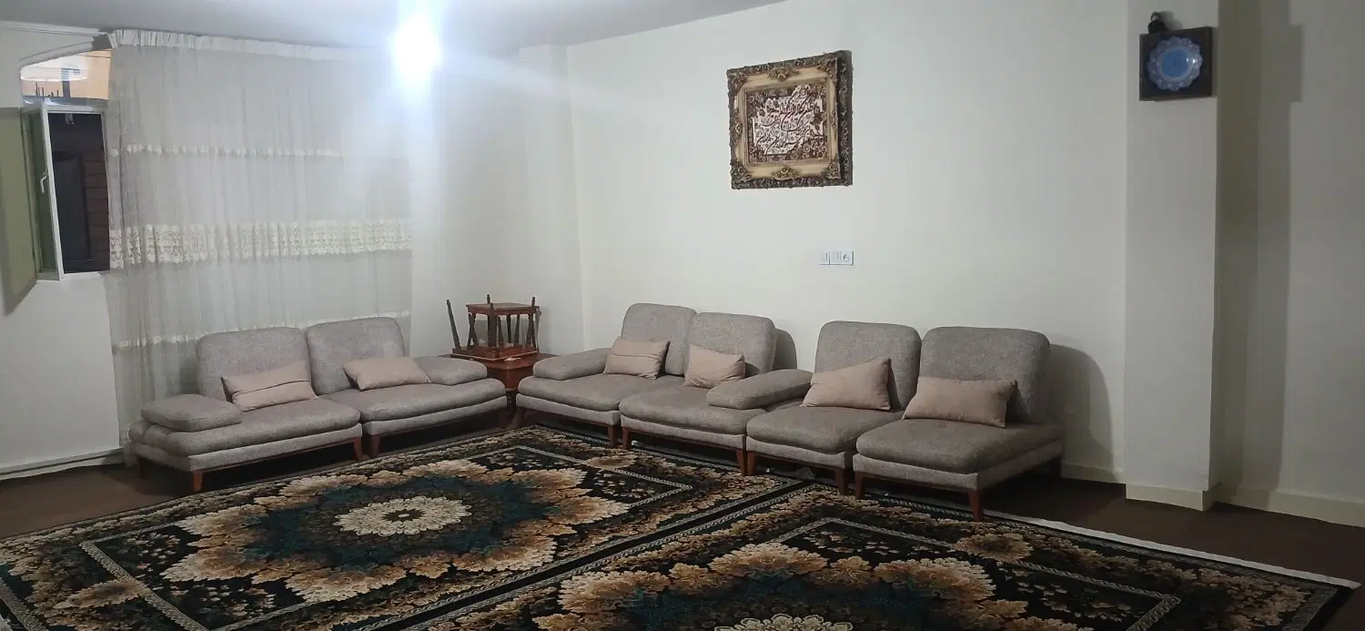 فروش خانه ۹۳متری دوخوابه