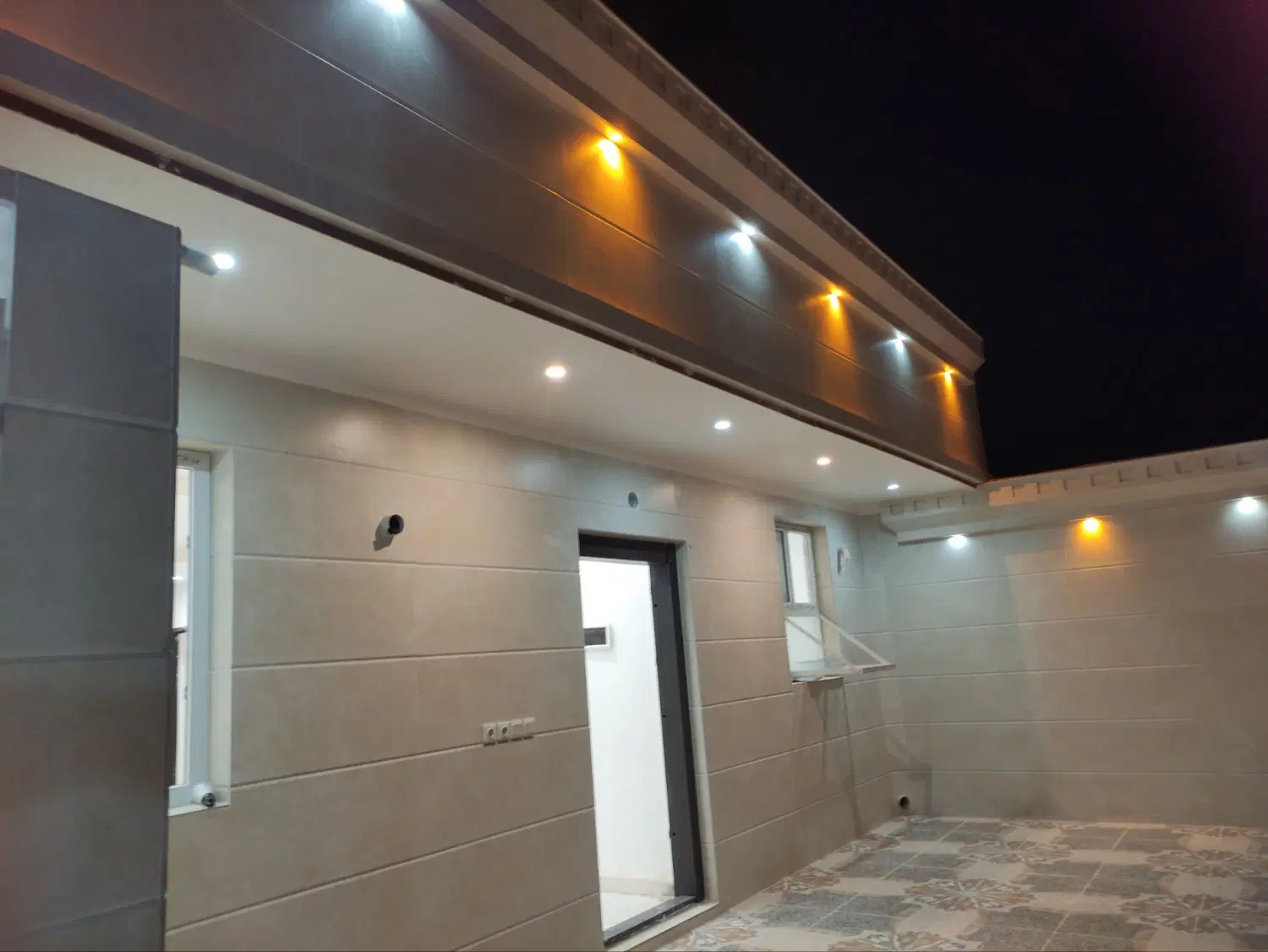 فروش یک خانه ویلایی