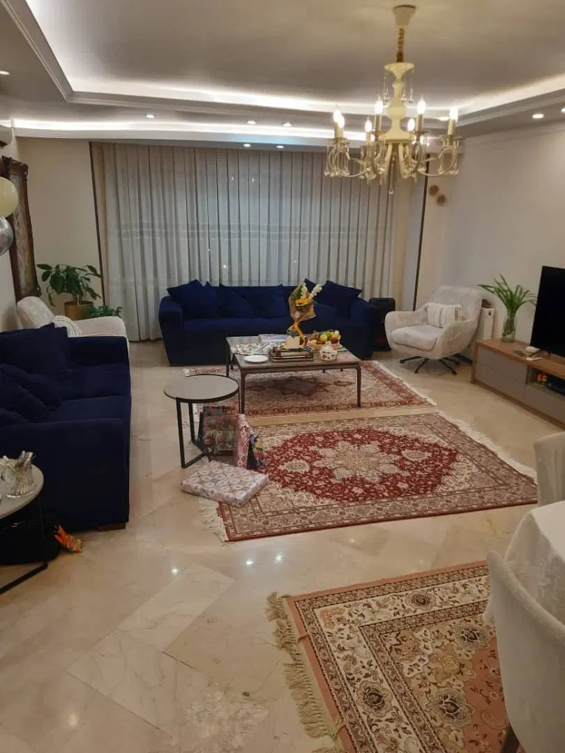 ۸۴ متر دوخوابه هجرت فول امکانات