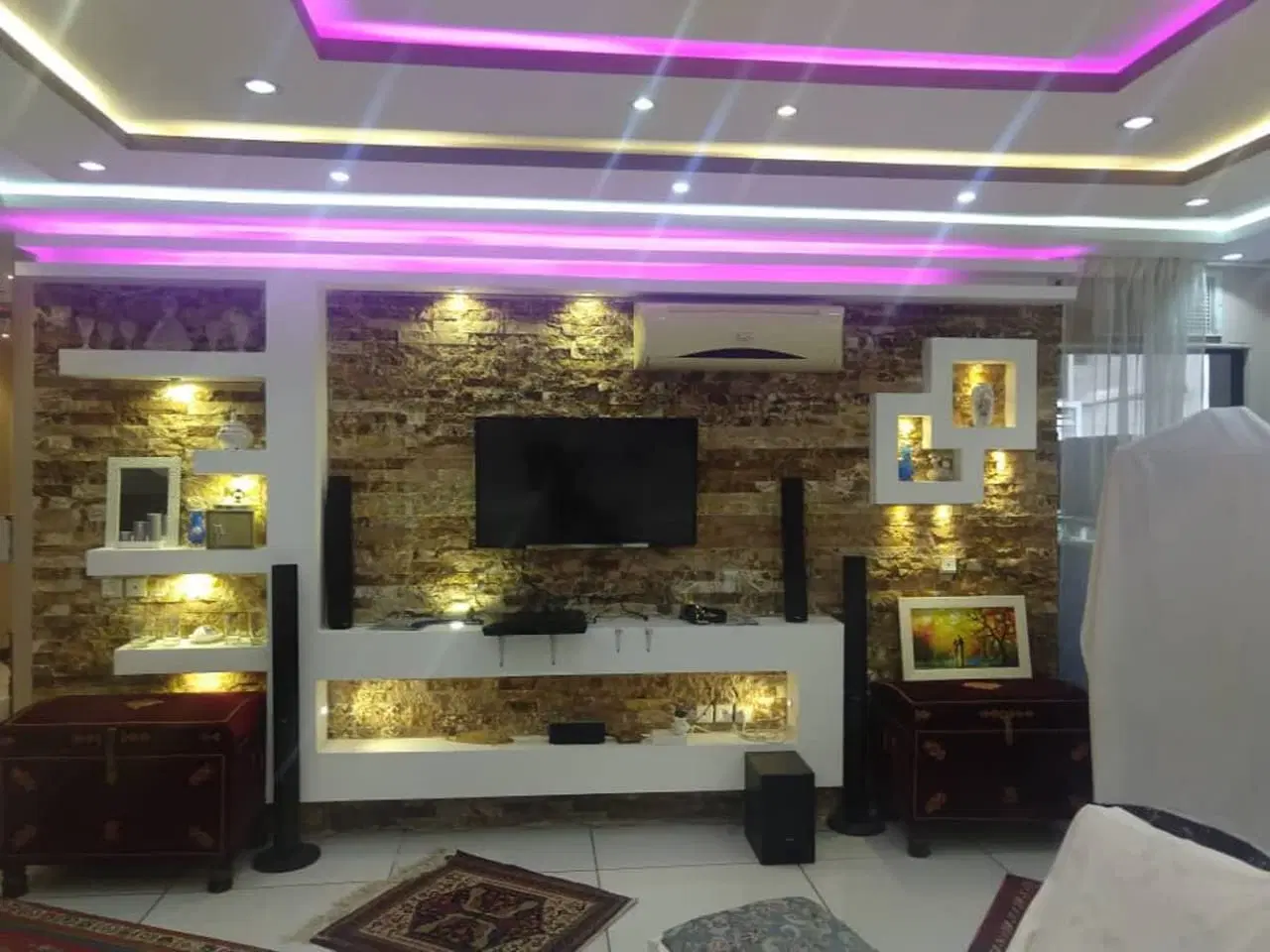 رهن اپارتمان دو خوابه شیک در سفیر شمالی