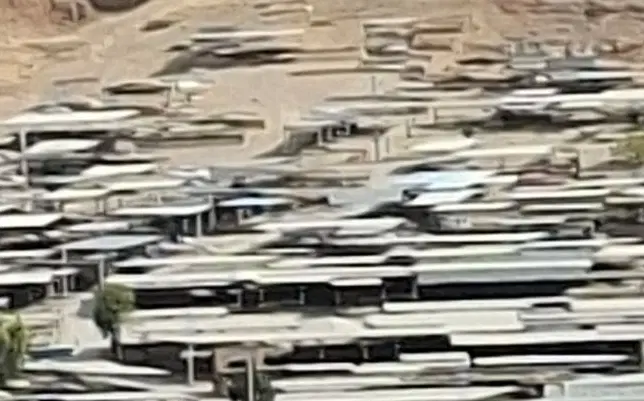 زمین قبر