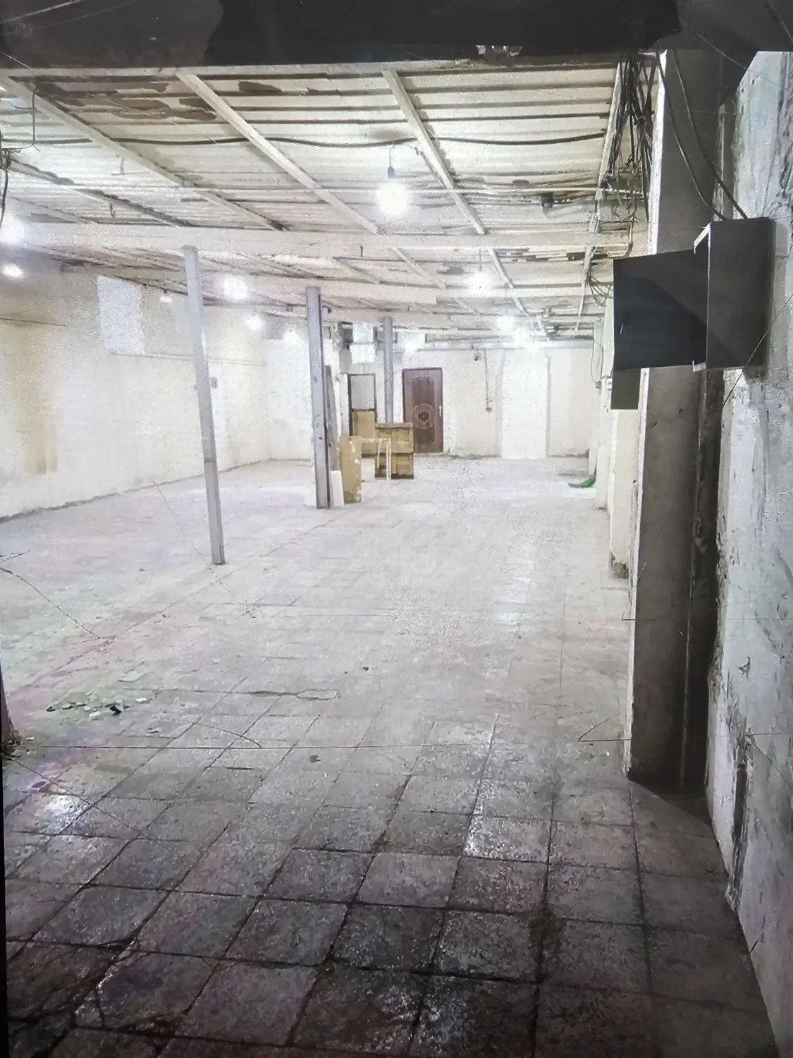 اجاره انبار ۴۰۰ متری