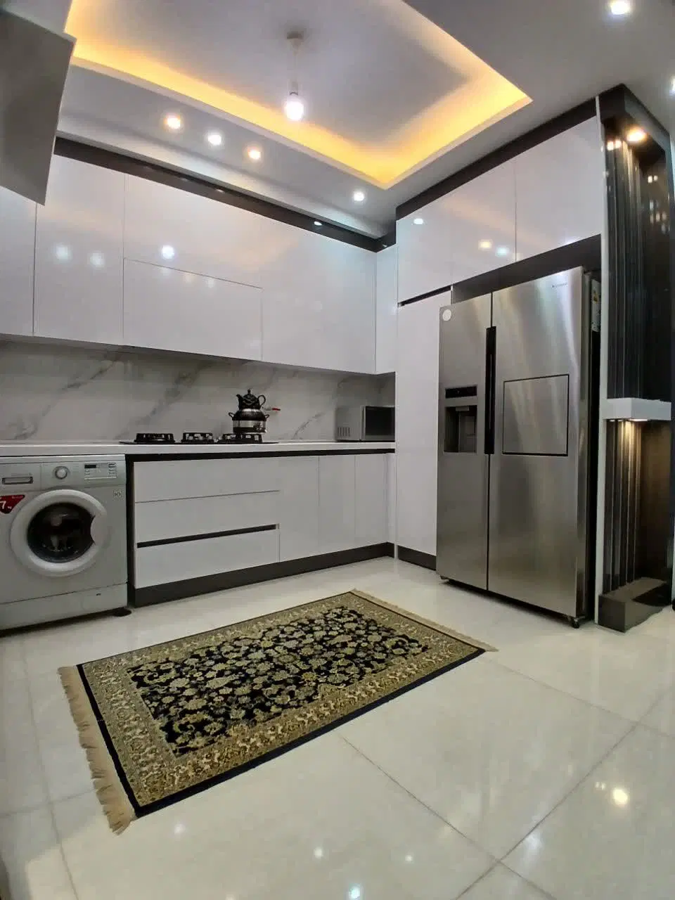 فروش آپارتمان 95  متری شیک ولوکس  کارمندان اول
