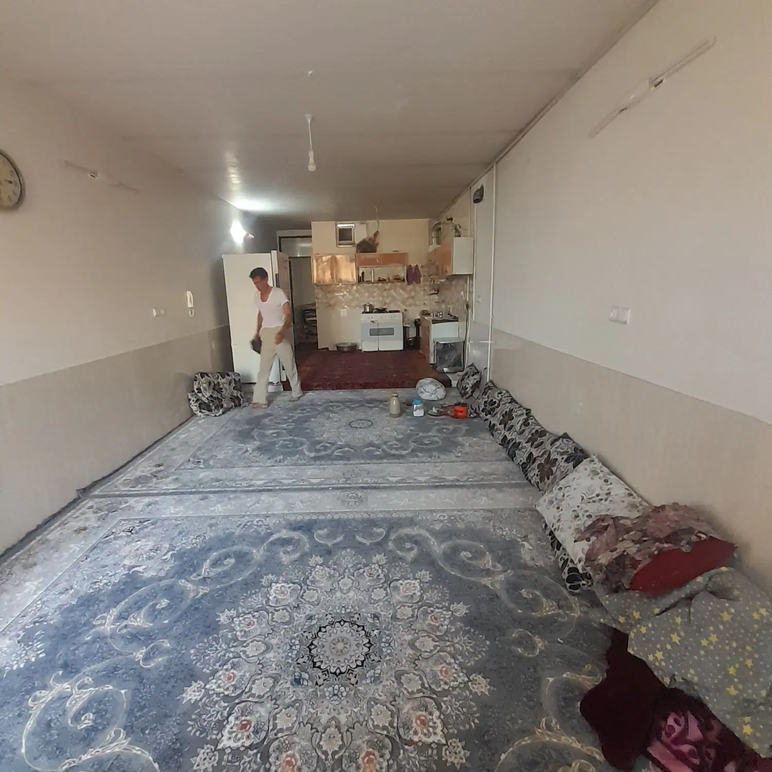 منزل دوطبقه  هر طبقه ۶۰ متر ساخت