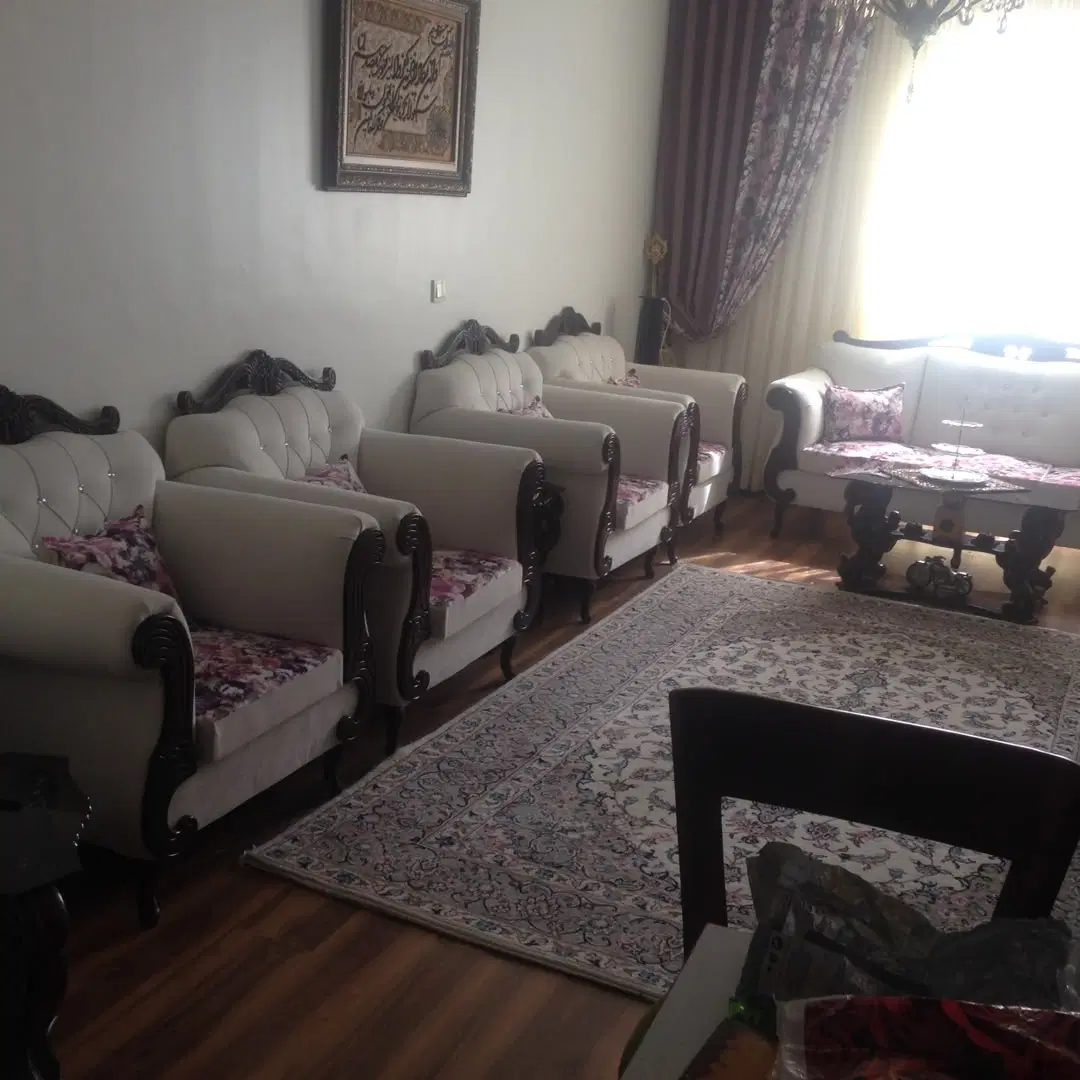 ۷۵متر ۲خواب با پارکینگ خوش نقشه