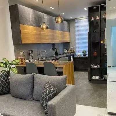 همخونه میخوام