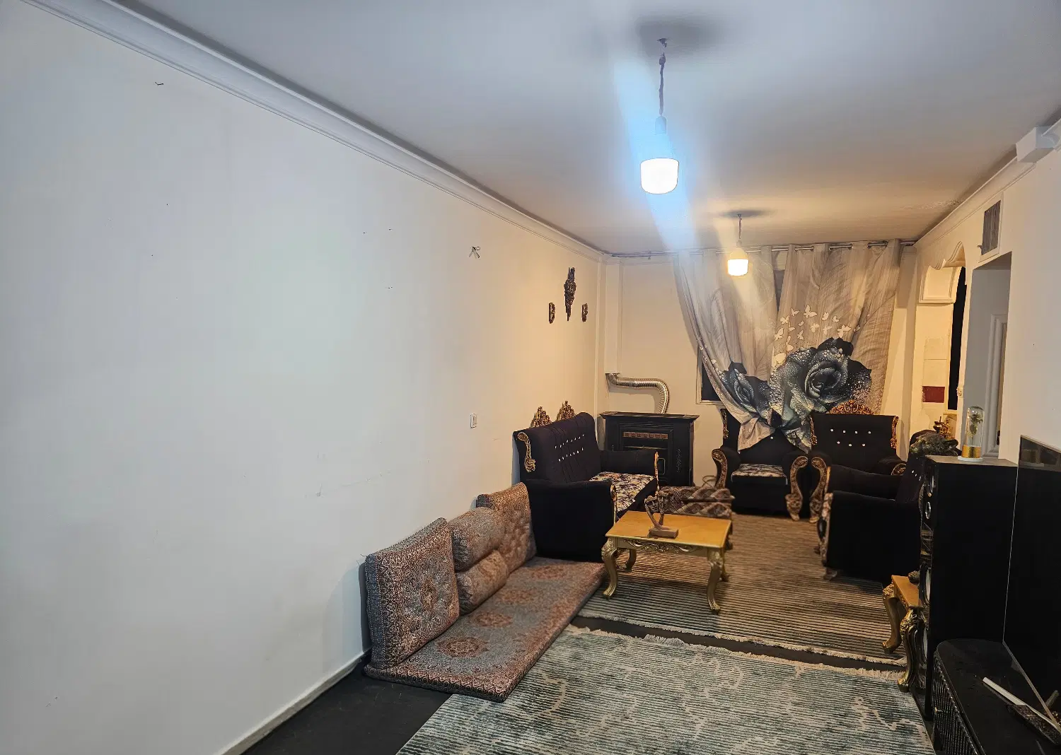 رهن خانه ۶۵ متری در مشیریه