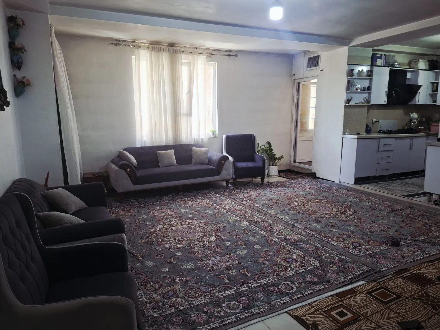 اپارتمان 67 متری طبقه 1