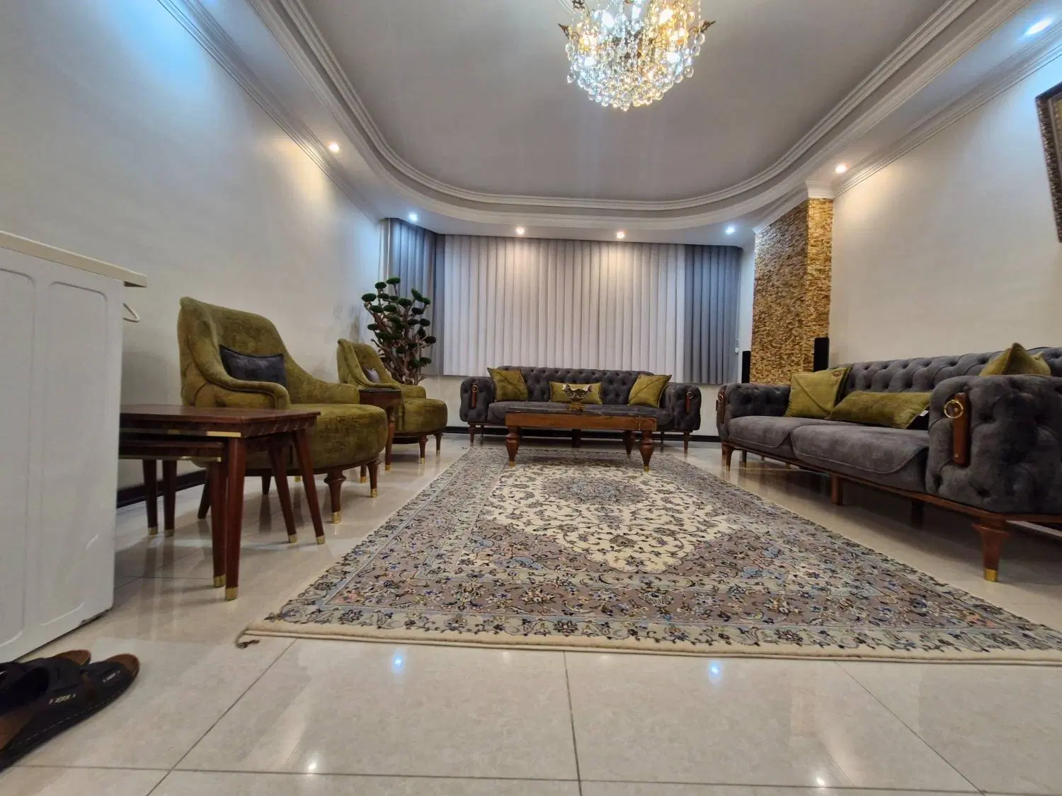 ۱۲۰ متر دو خواب طبقه اول