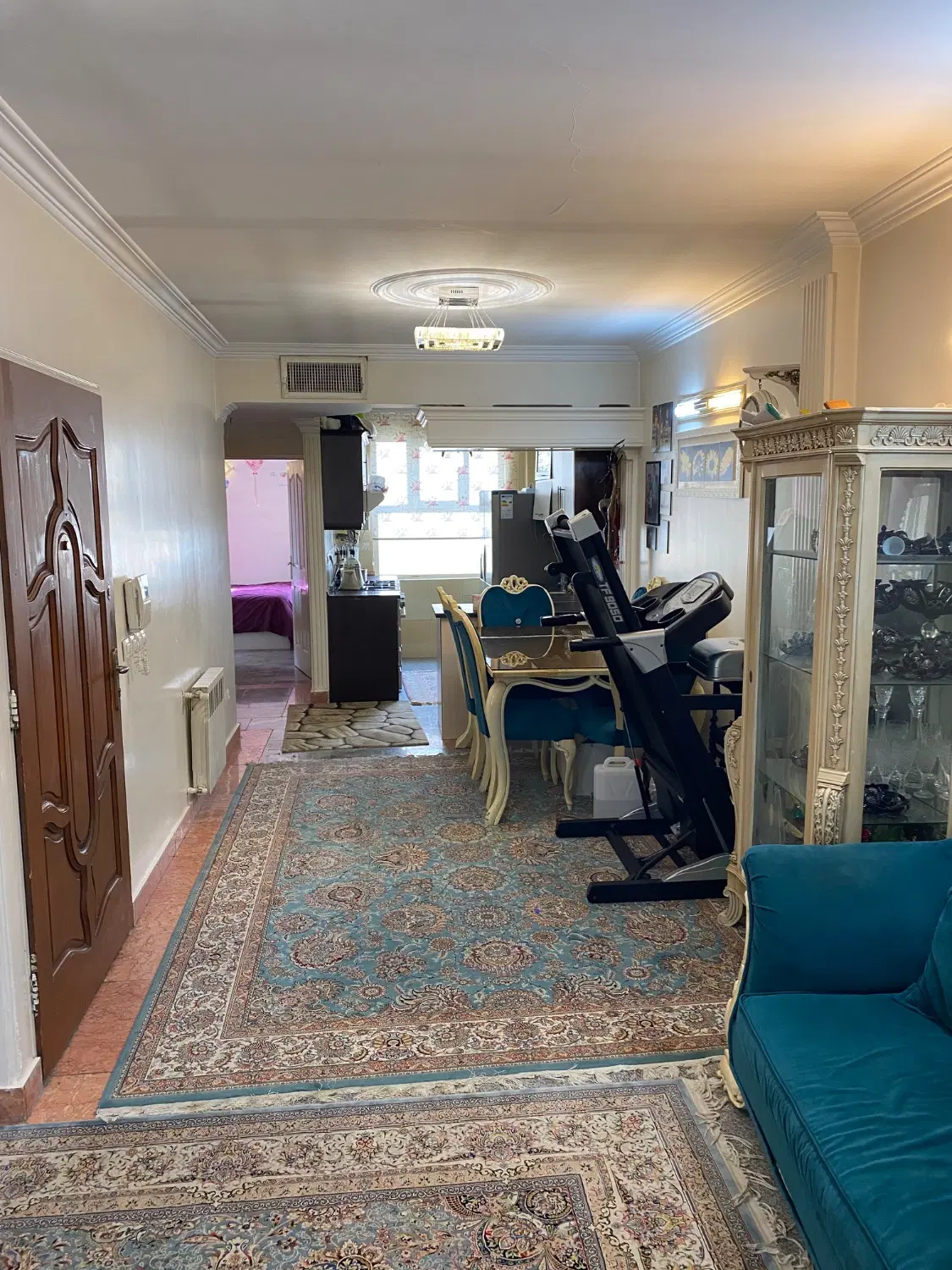 ۵۵ متری، طبقه ۳ سندی با پارکینگ، تاپ لوکیشن نارمک