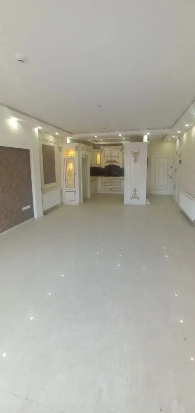 ۷۵ متری، طبقه دوم، صفر، شکری زوج
