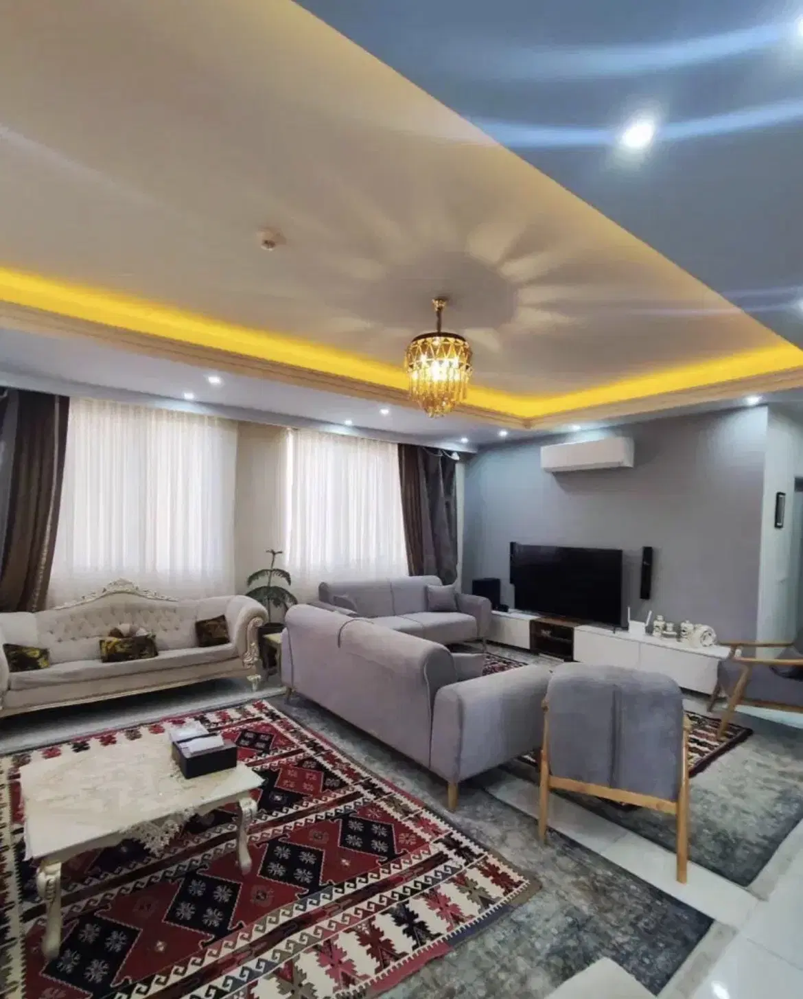 ۱۰۰متر_تاپ لوکیشن_بازسازی شده_غرق در نور_کم سن