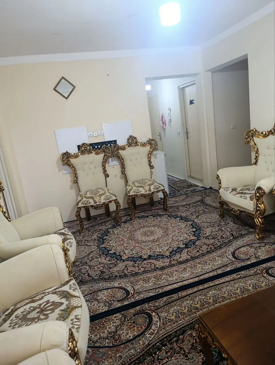کیسون دو خوابه فول تمیز 75متری