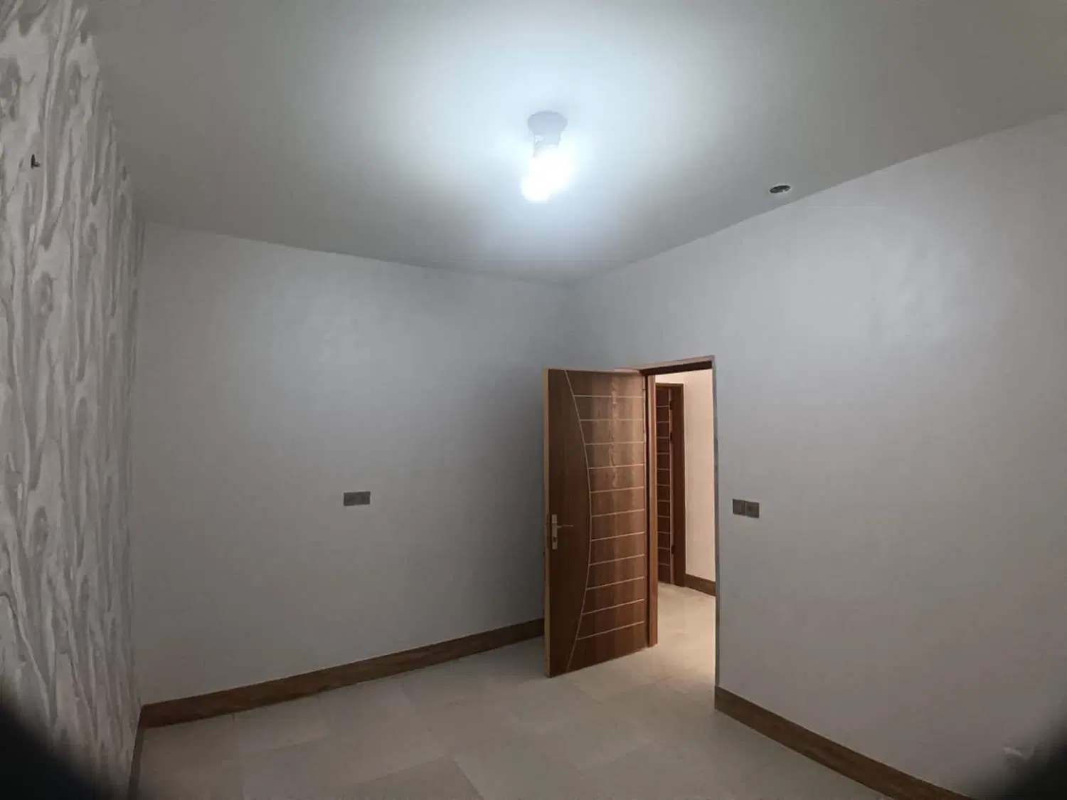 فروش منزل همکف بازسازی شده