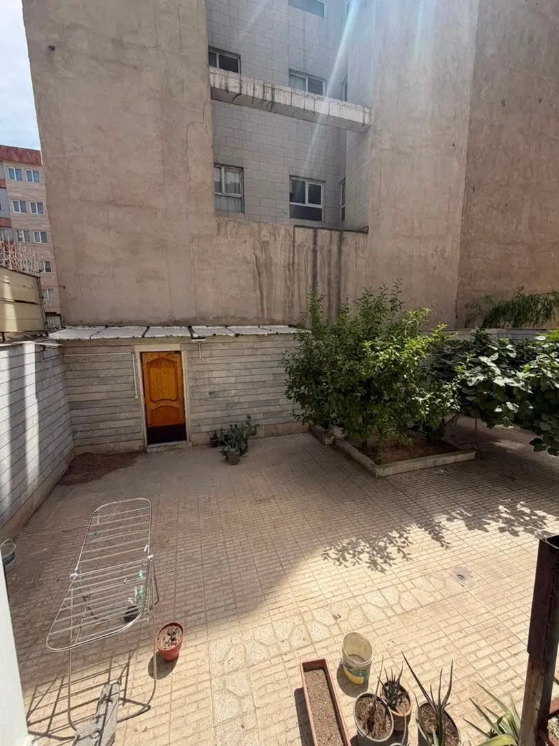70متر2خواب خوش نقشه نورگیر سالن مربع فول بازسازی