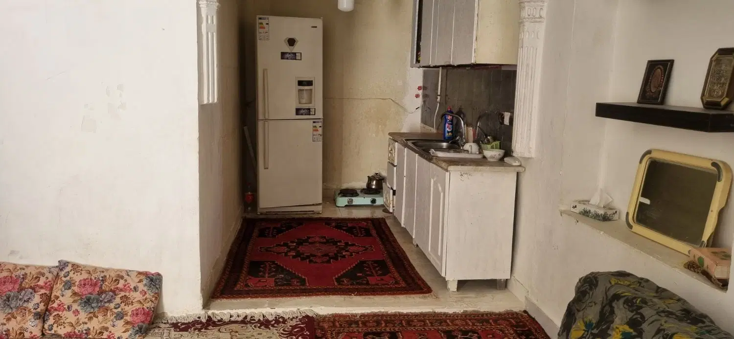 طبقه همکف شمالی ابوطالب ۶۶