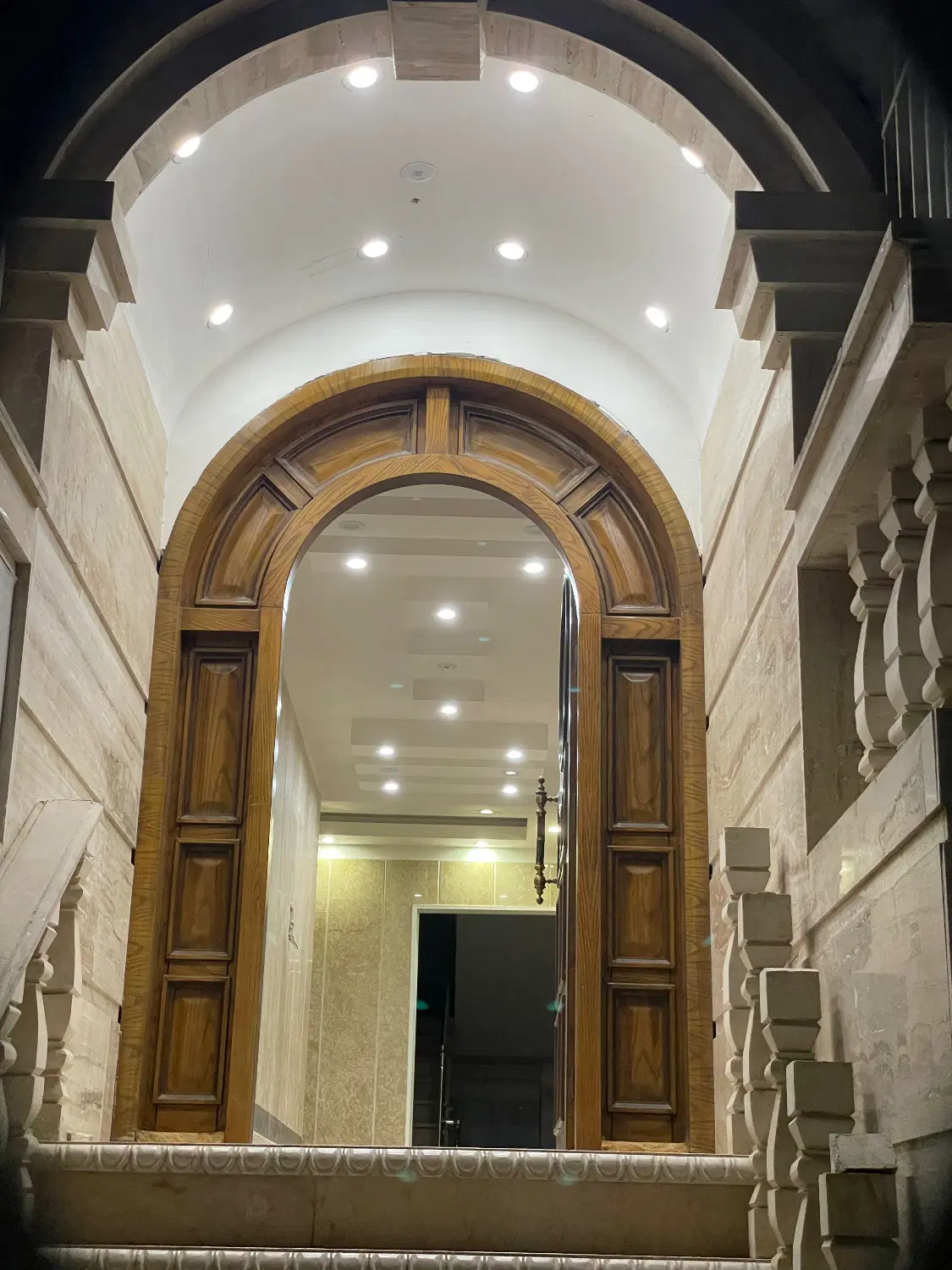 زمین دو نبش واوان گلها