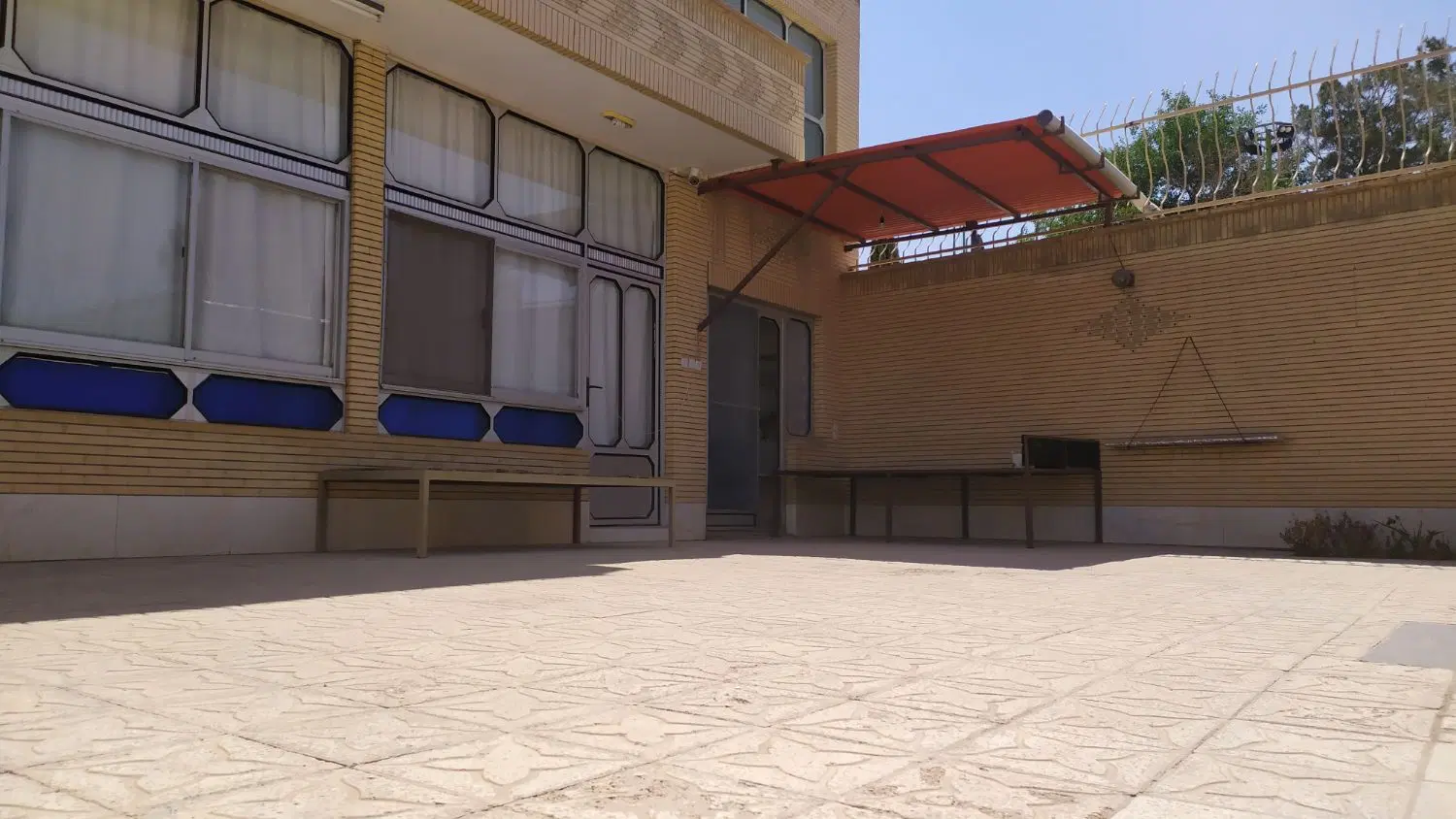 منزل مسکونی در سده