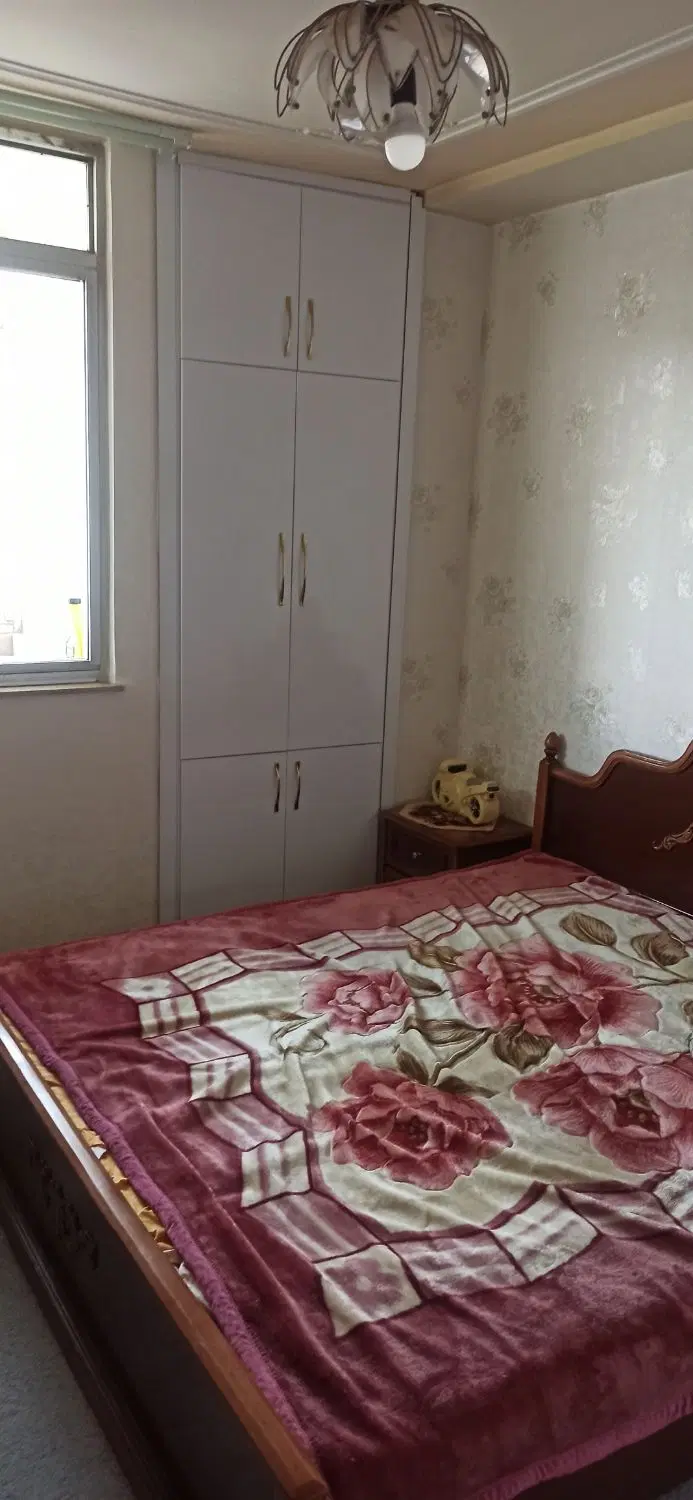 واحد ۱۰۶ متر سند ششدانگ آسانسوردار