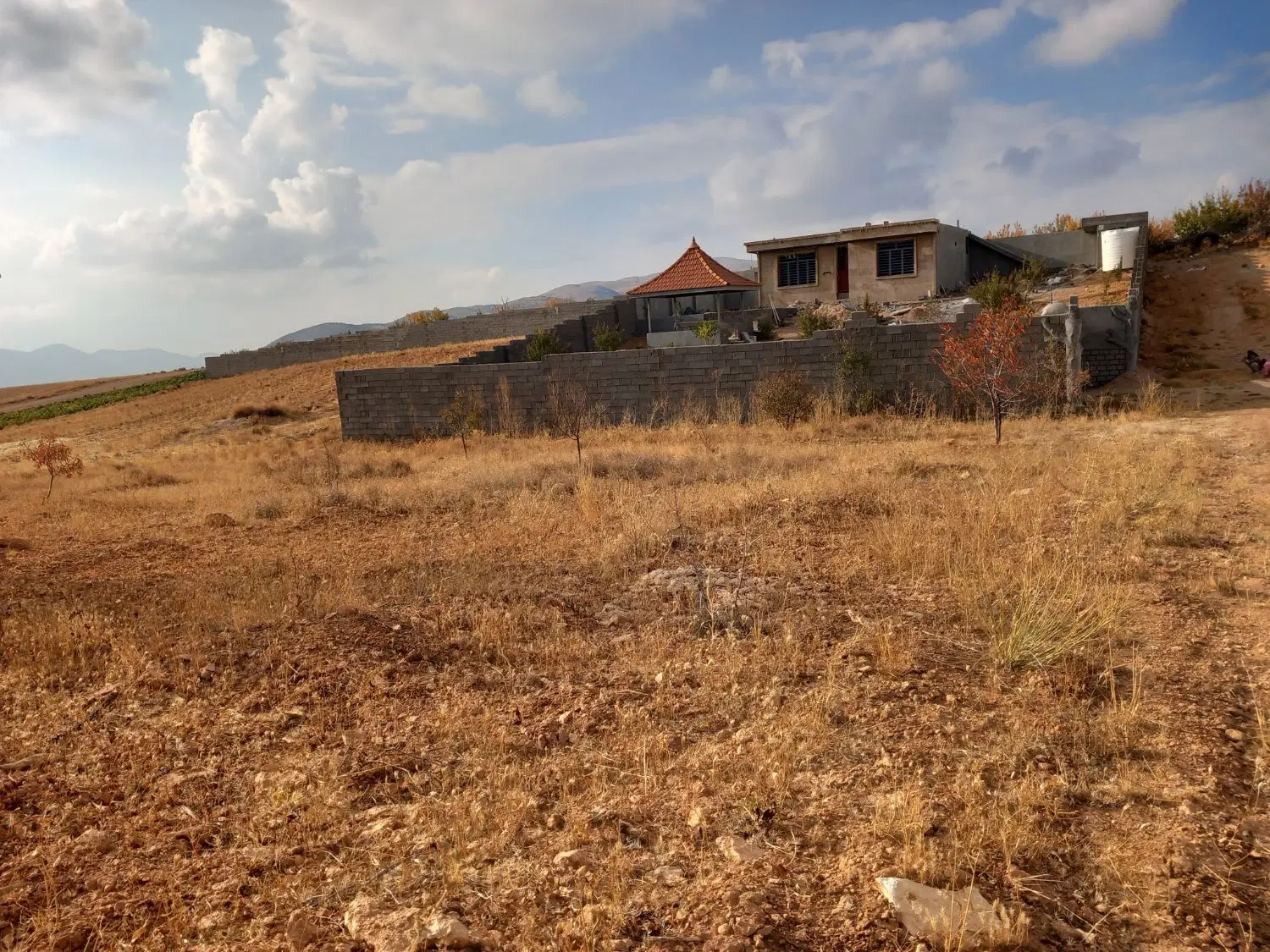 زمین اب پرده