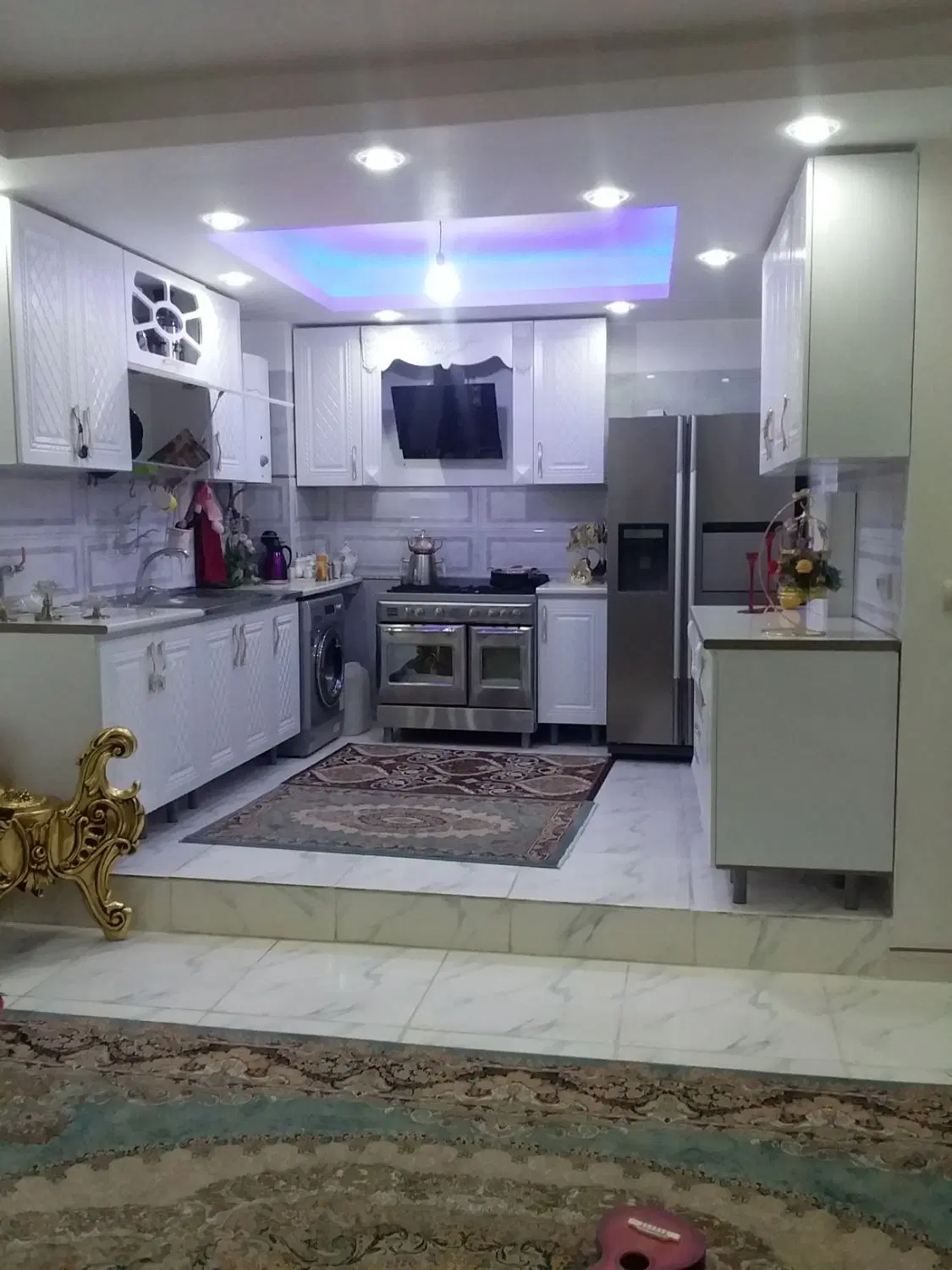 واحد۶۰متری همکف الاردتخلیه هست