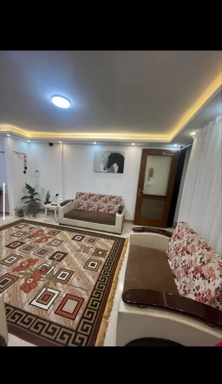 فروش طبقه همکف ۷۵متری تک خواب پارکینگدار ف گاز