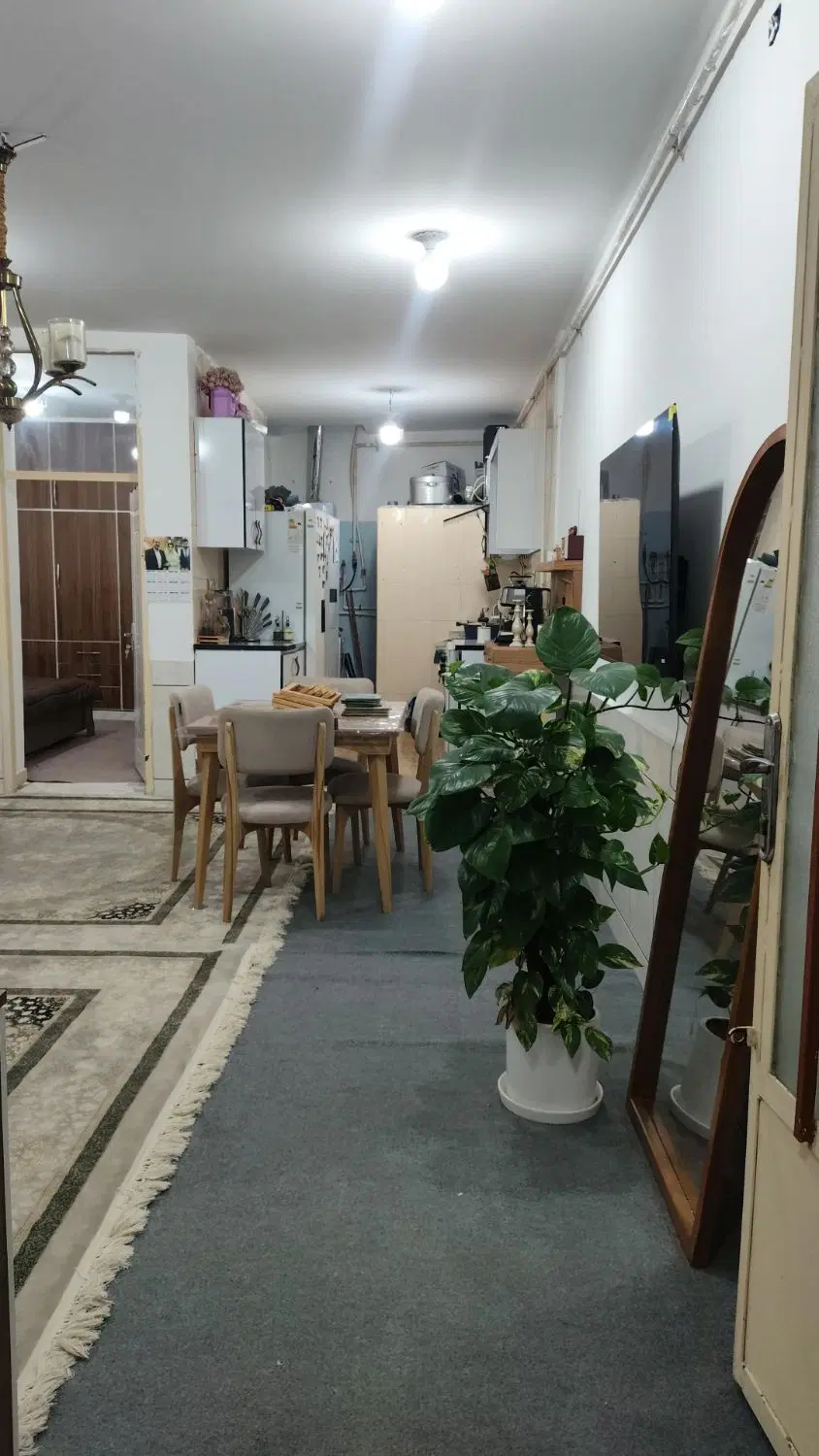 خونه ۱۰۰ متری