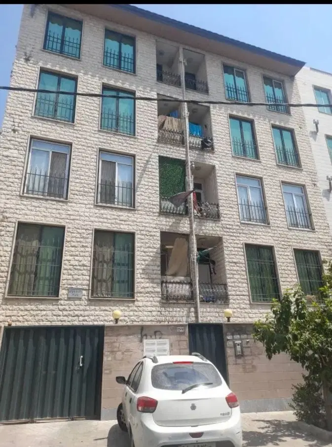 آپارتمان ۷۵ متری واقع در ساسانی سنددار