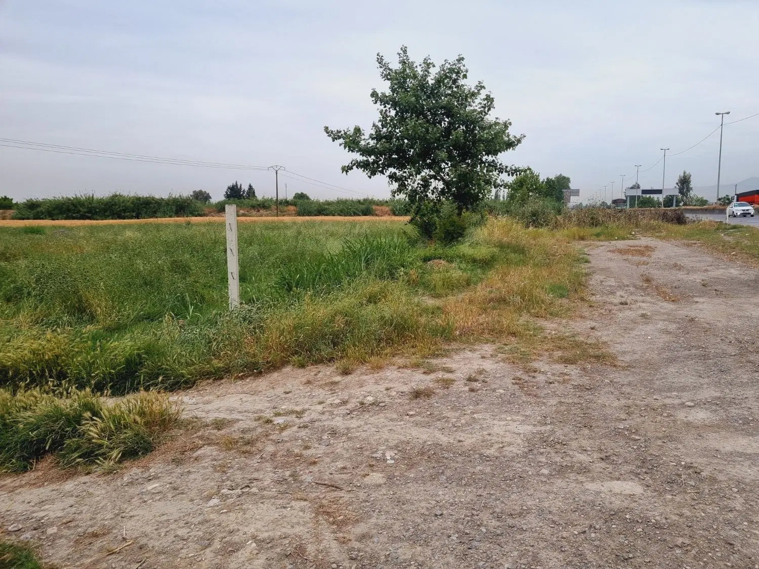 زمین بر اتوبان گرگان کردکوی