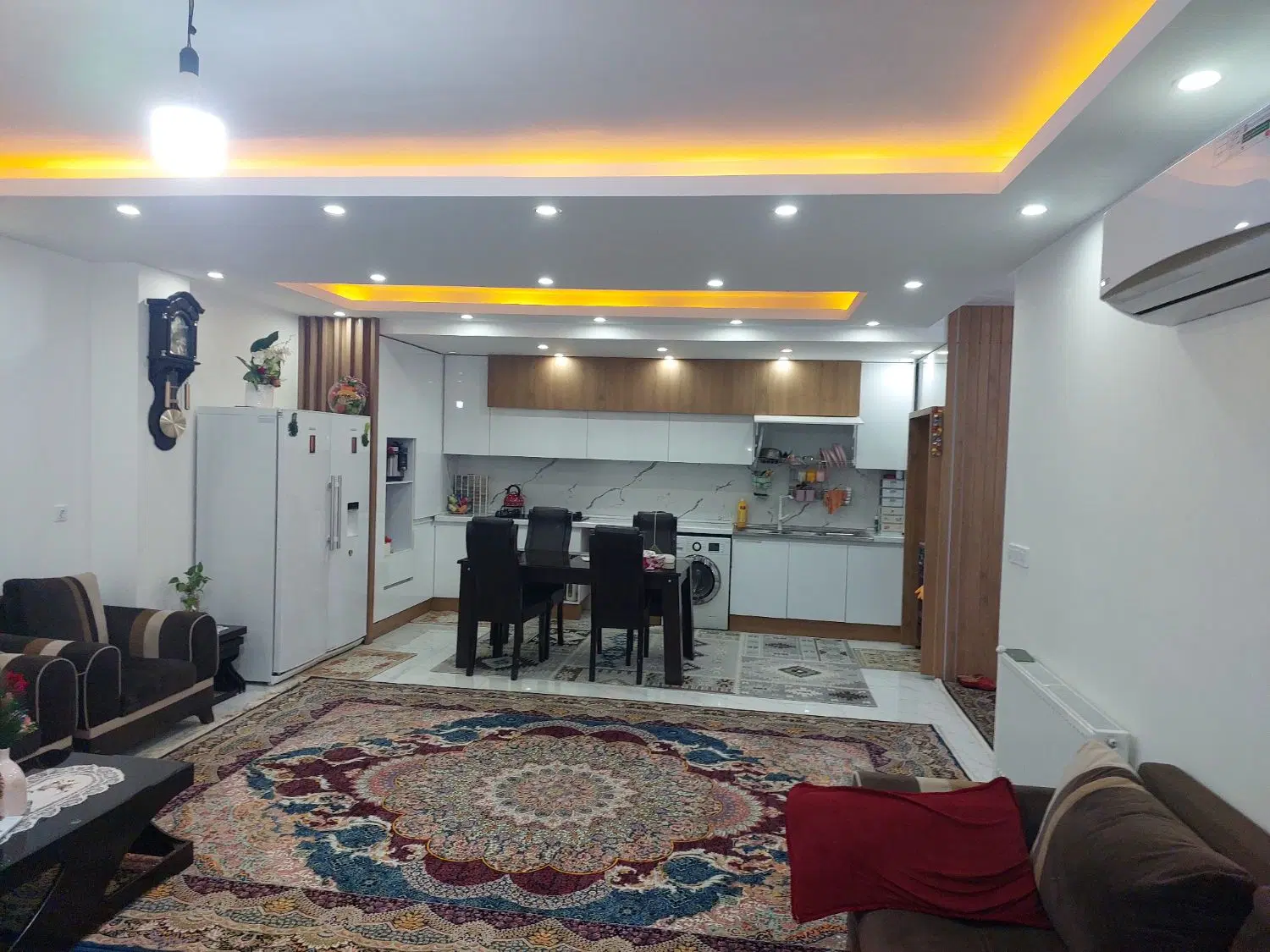سه خوابه_ فوق لوکس تکمیل_ کم واحد توحیدی راد