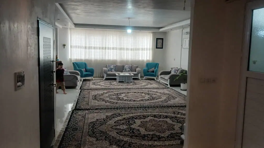 آپارتمان 160متری  اراسته تک واحدی