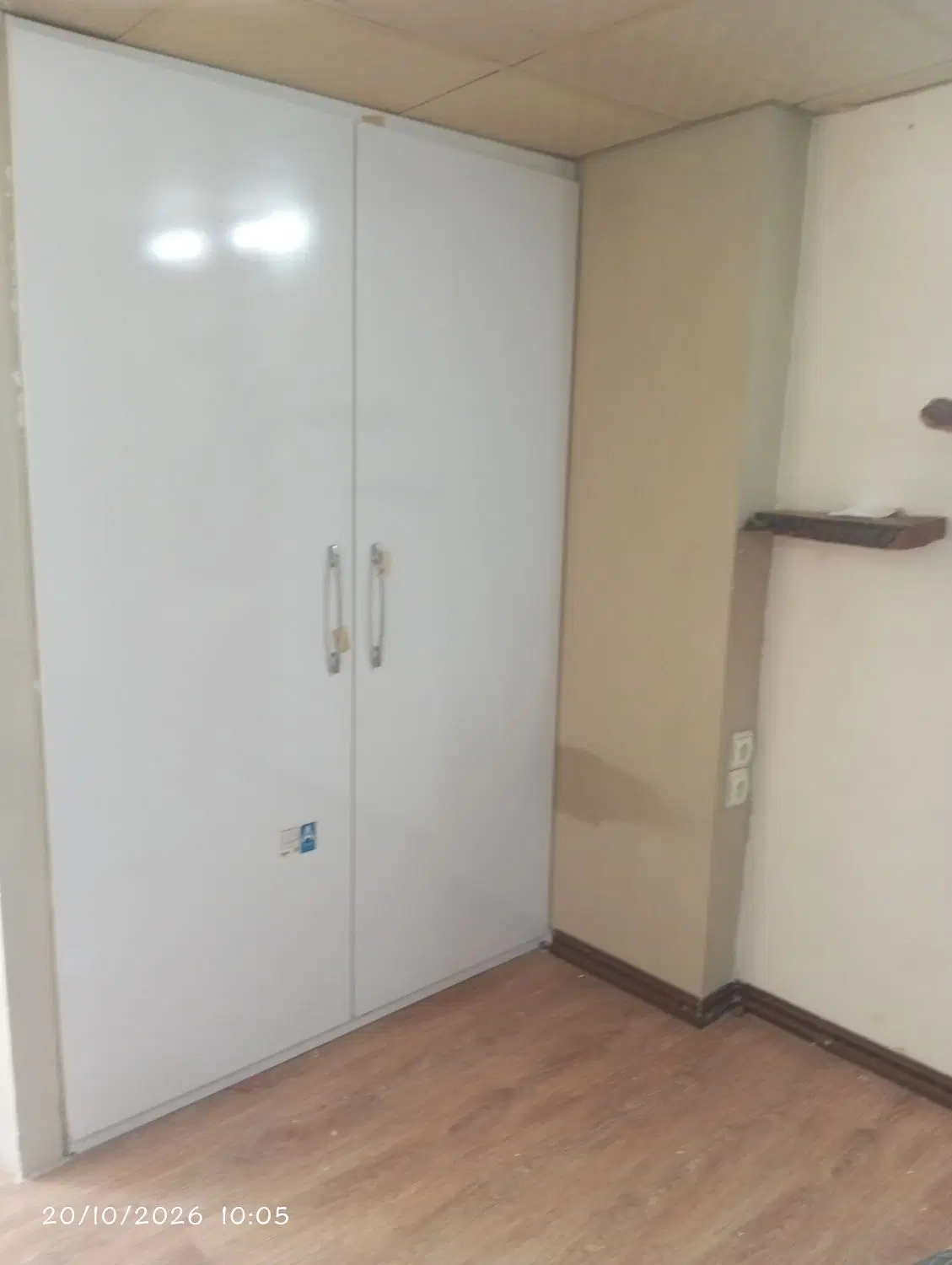 ساختمان 80 متری