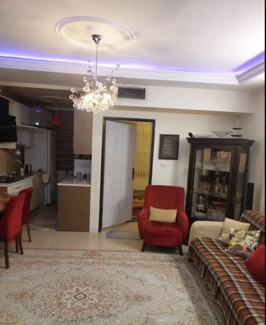 آپارتمان ۴۸متری فول و تمیز