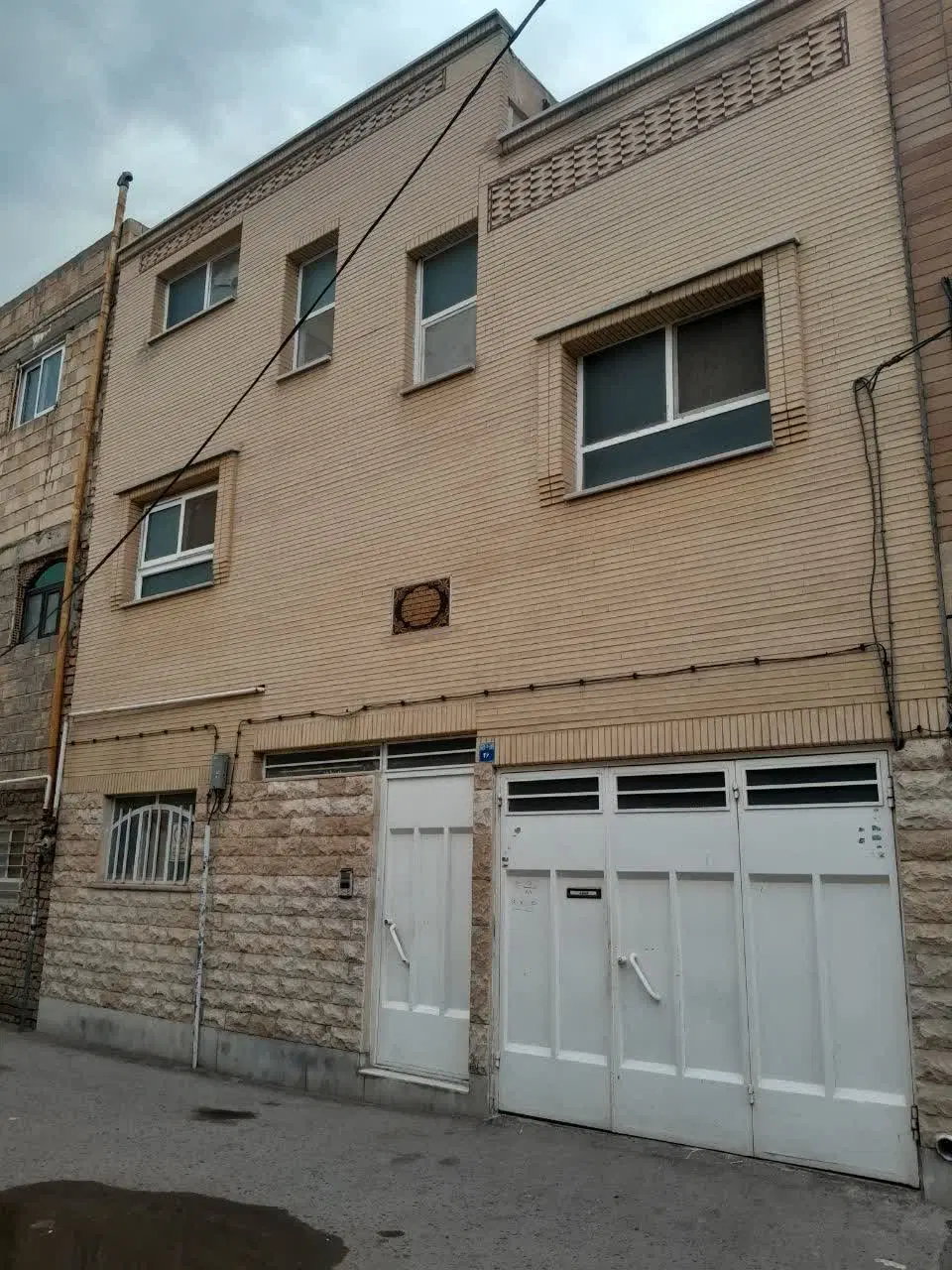 منزل مسکونی ویلایی
