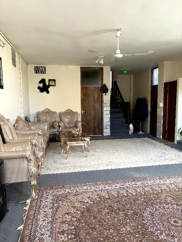 ویلایی دوطبقه