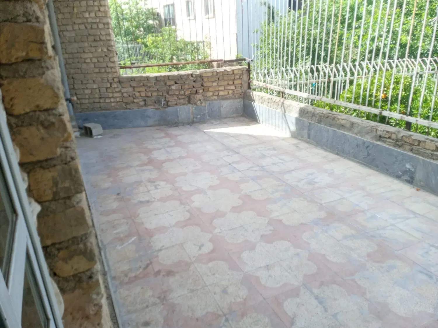 اجاره طبقه دوم یک باب منزل مسکونی