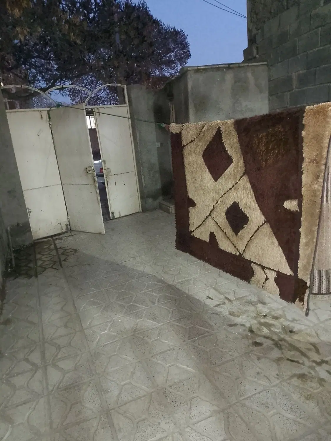 خانه فروشی طبقه همکف