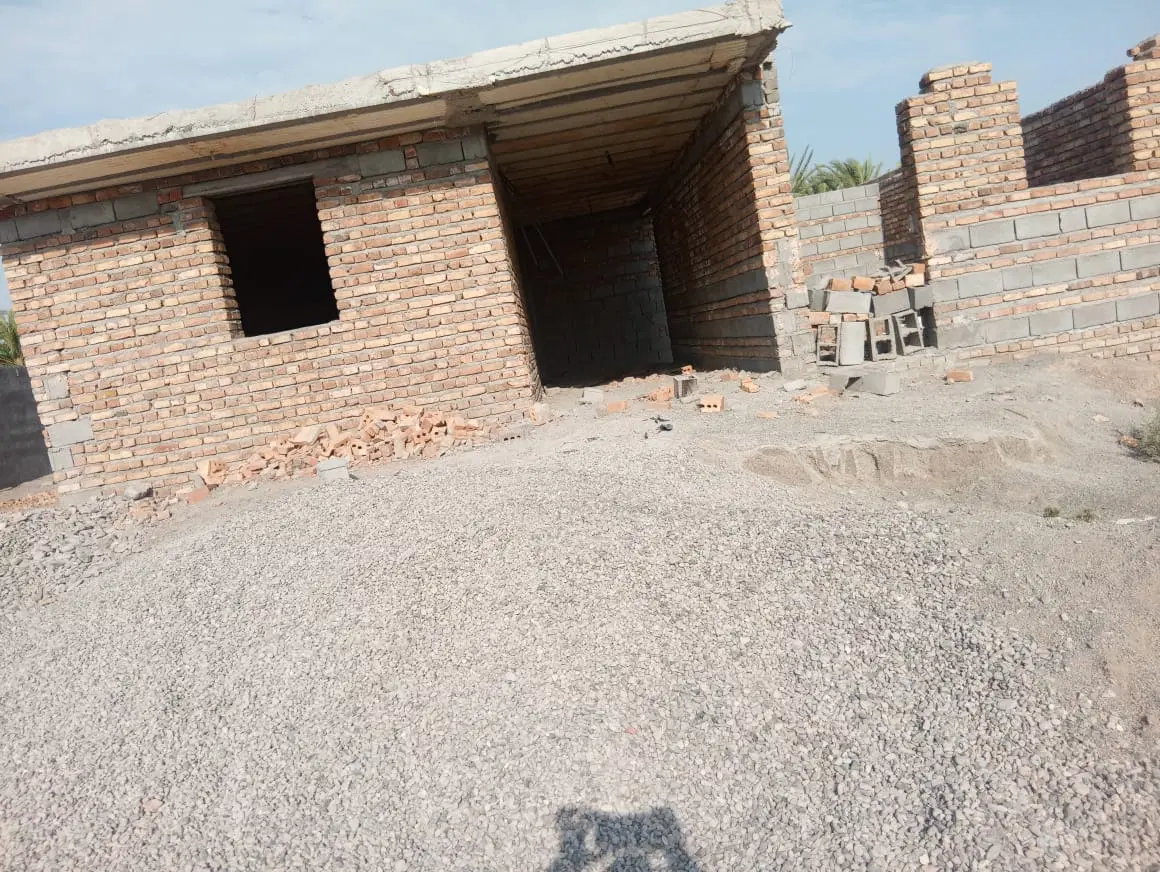 خونه نیمه کاره فروشی