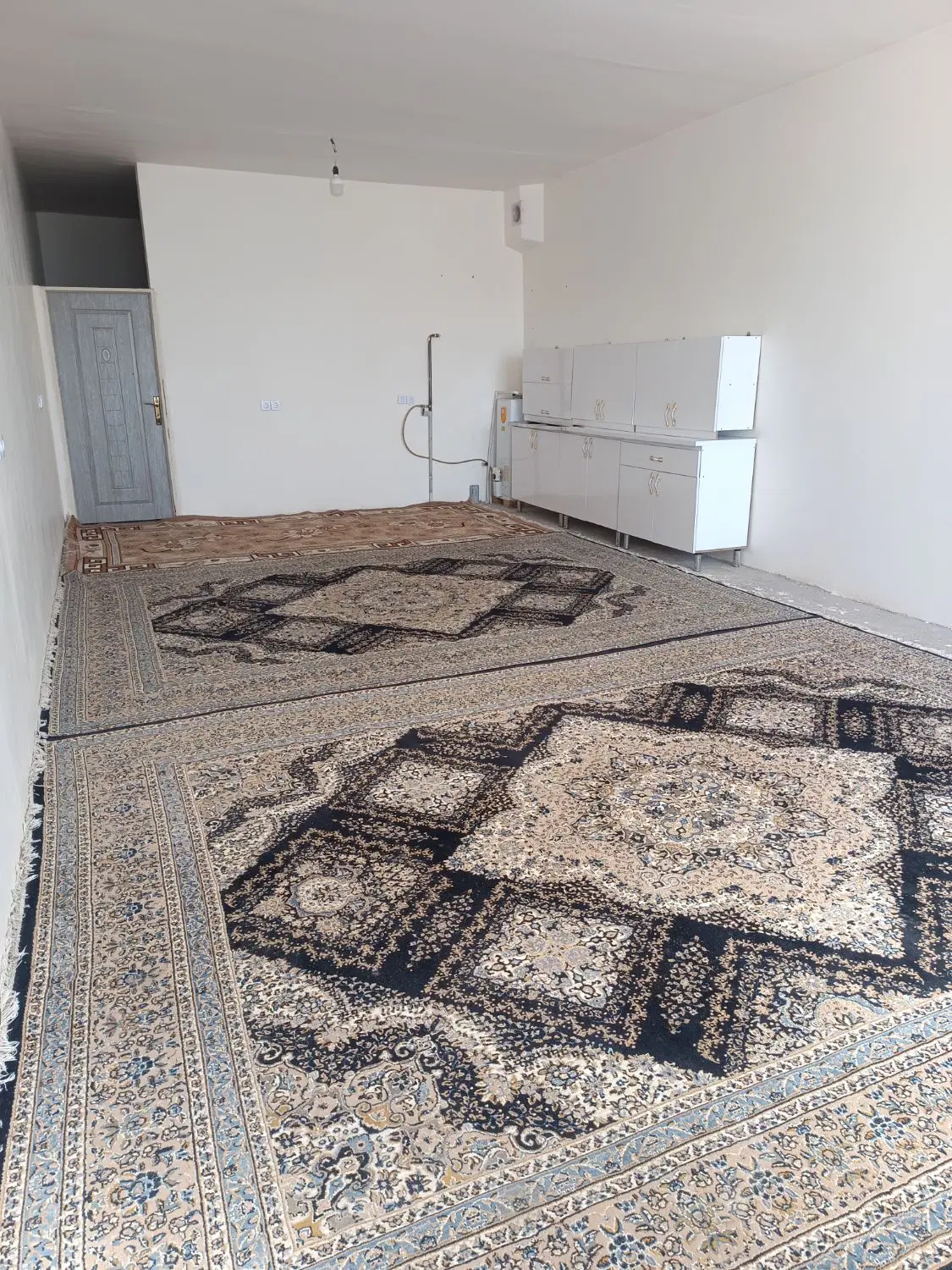 خانه ب رهن و اجاره داده میشود