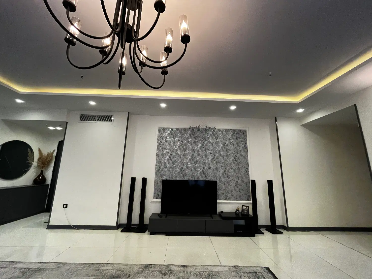 اپارتمان۱۳۷ متر