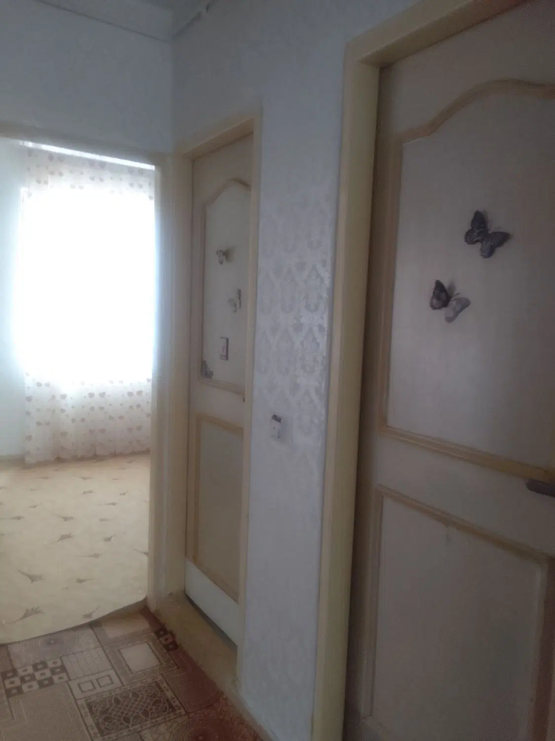 فروش واحد در کارشناسان