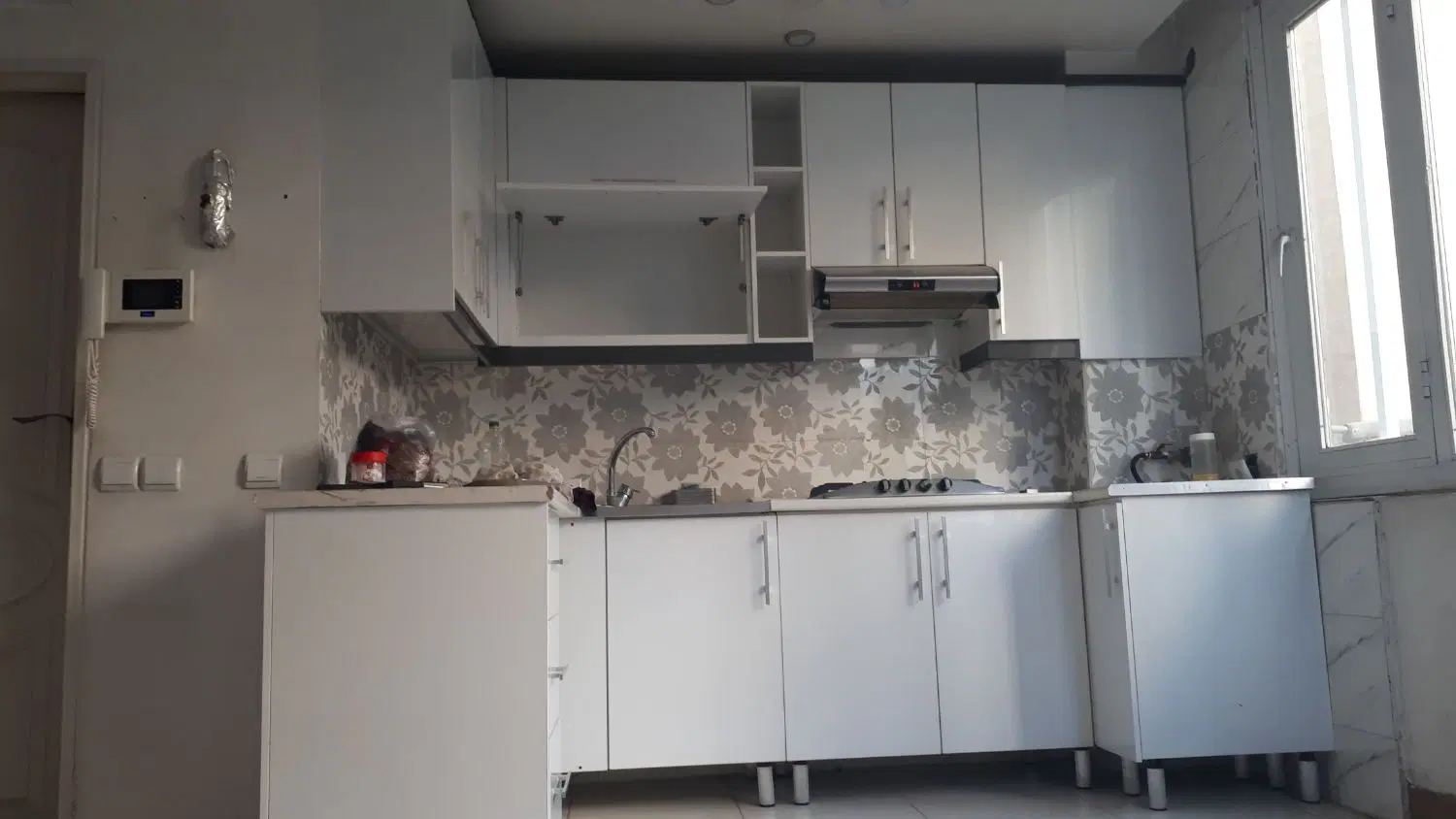 تک واحدی با پارکینگ