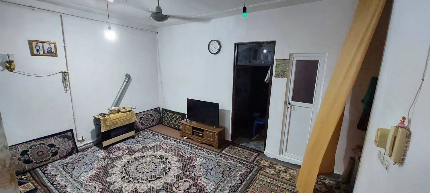 خانه دو طبقه