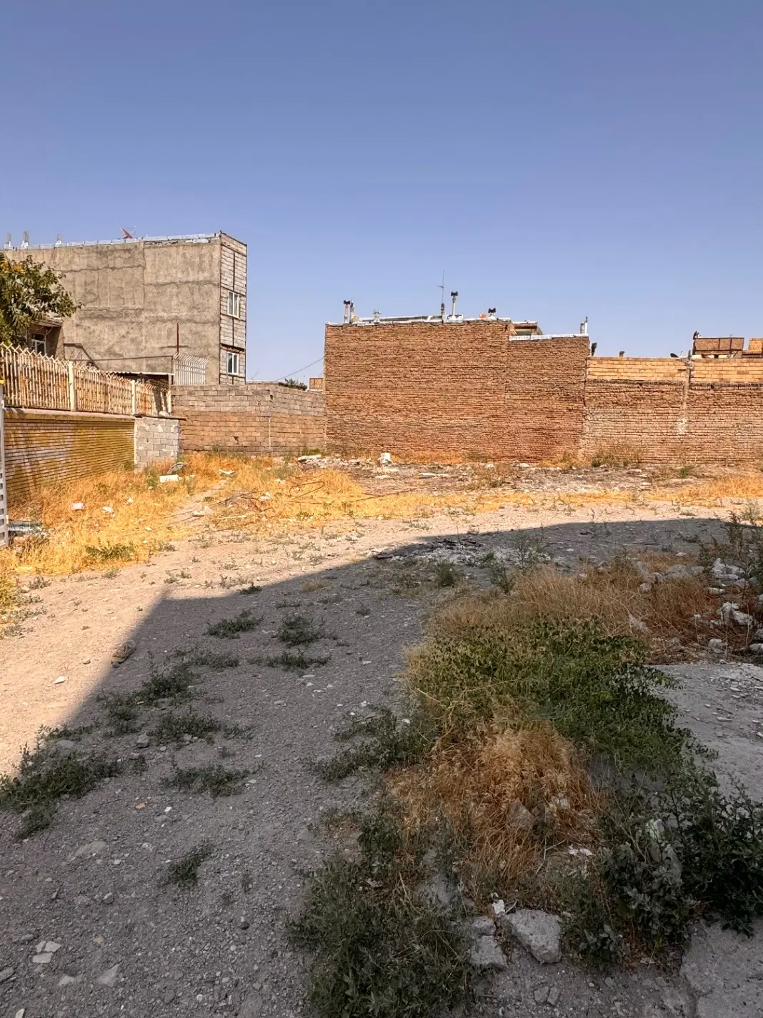 زمین مسکونی در سهندیه لاله
