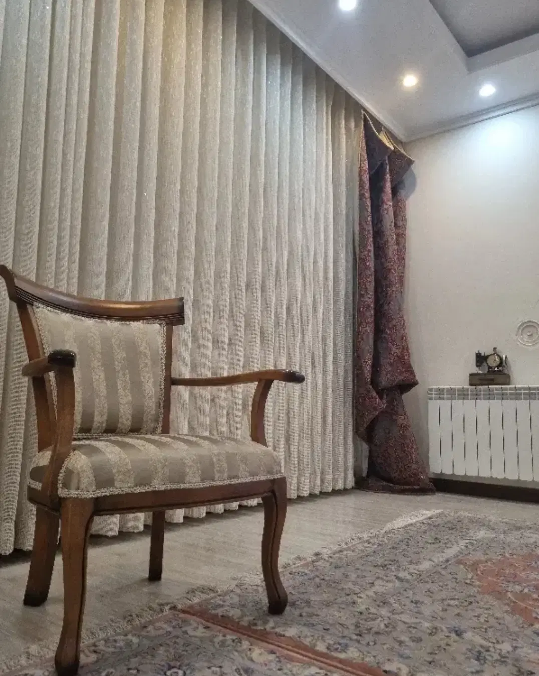 هم خونه نیاز دارم