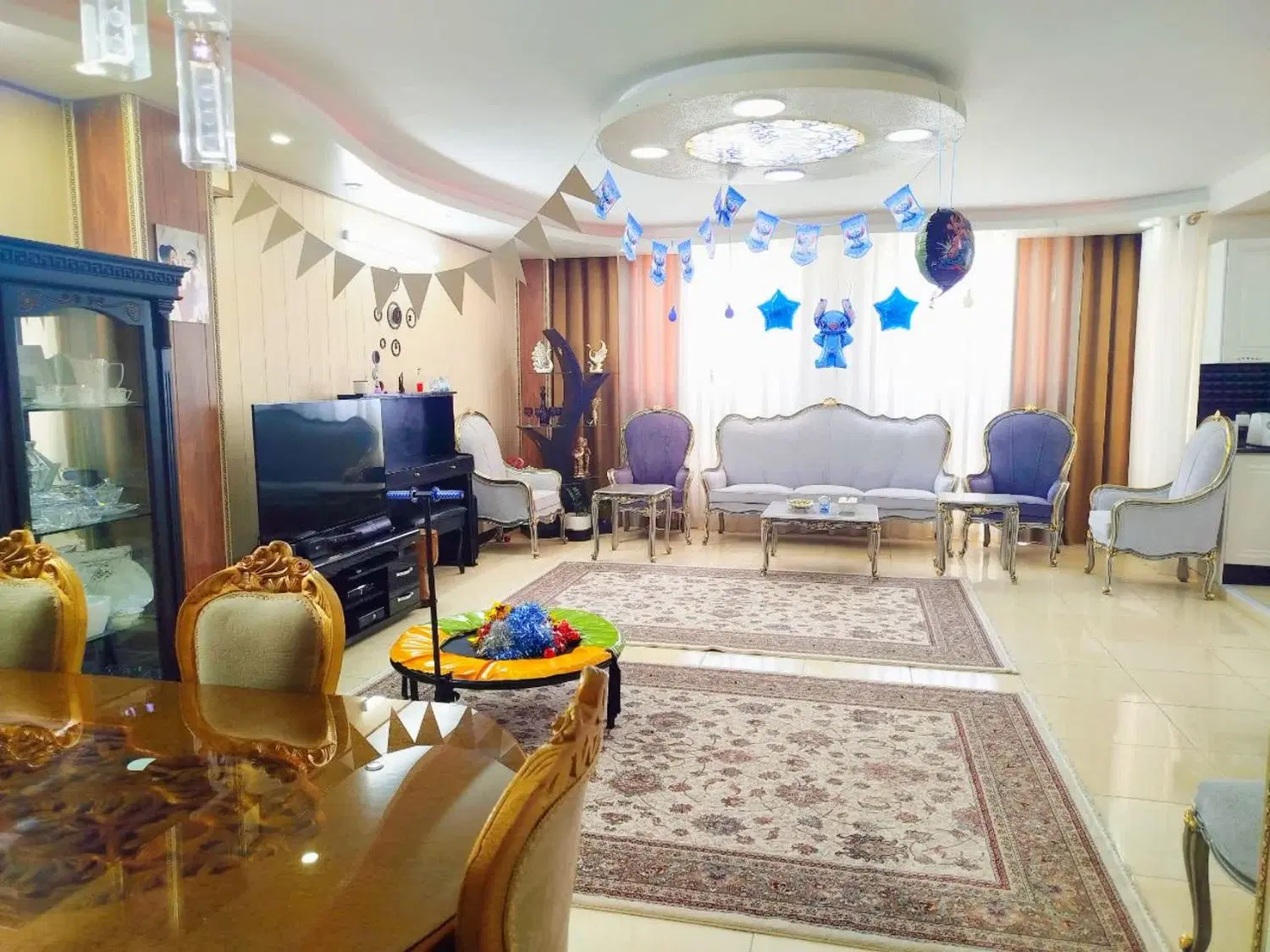 واحد آپارتمان تک واحدی ۱۳۱ متری عارف